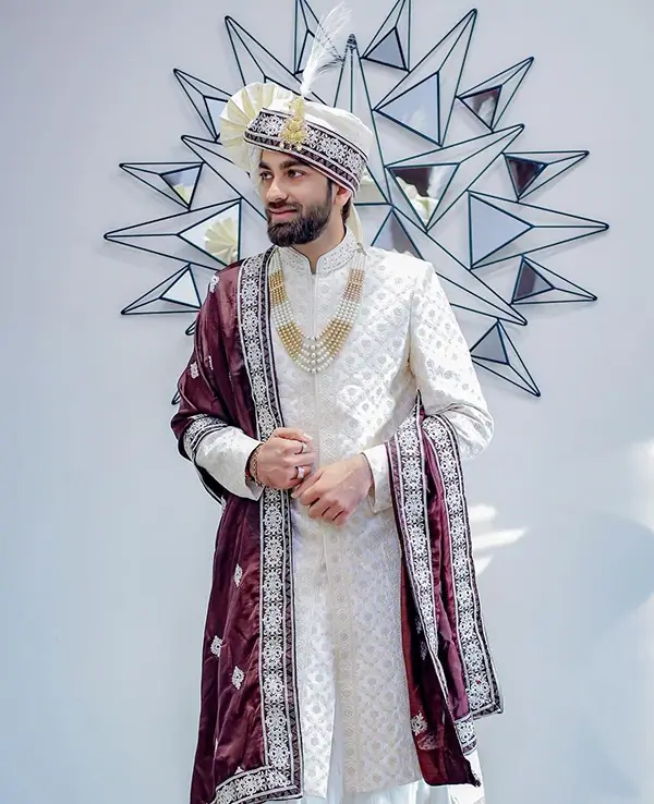 Wedding Outfit Guide for NRI